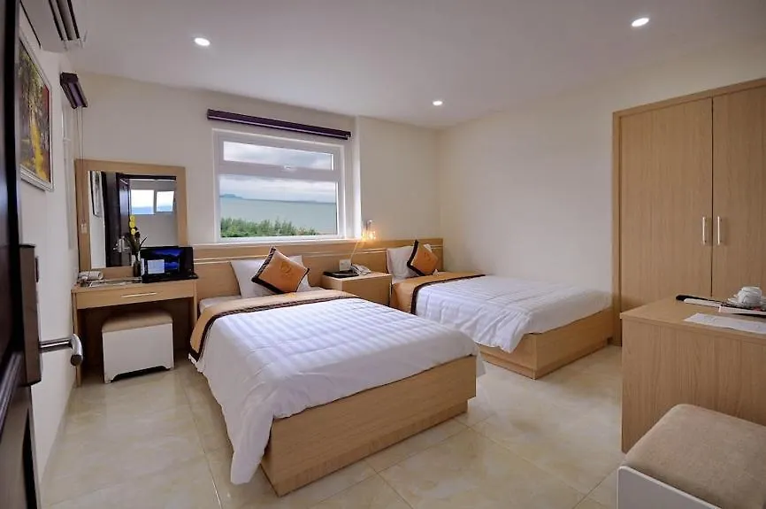 Yellow Sea Hotel Nha Trang 3*,